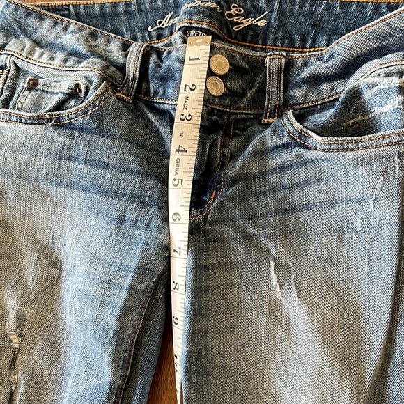 American eagle distressed jeans - Picture 3 of 9